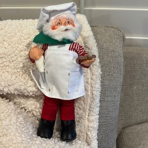 Annalee Christmas Santa with pie